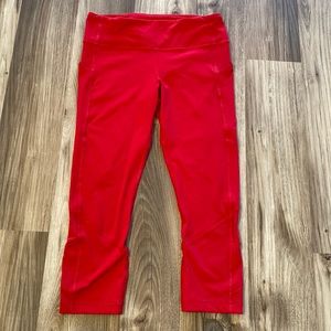 Brand new lululemon cropped leggginga